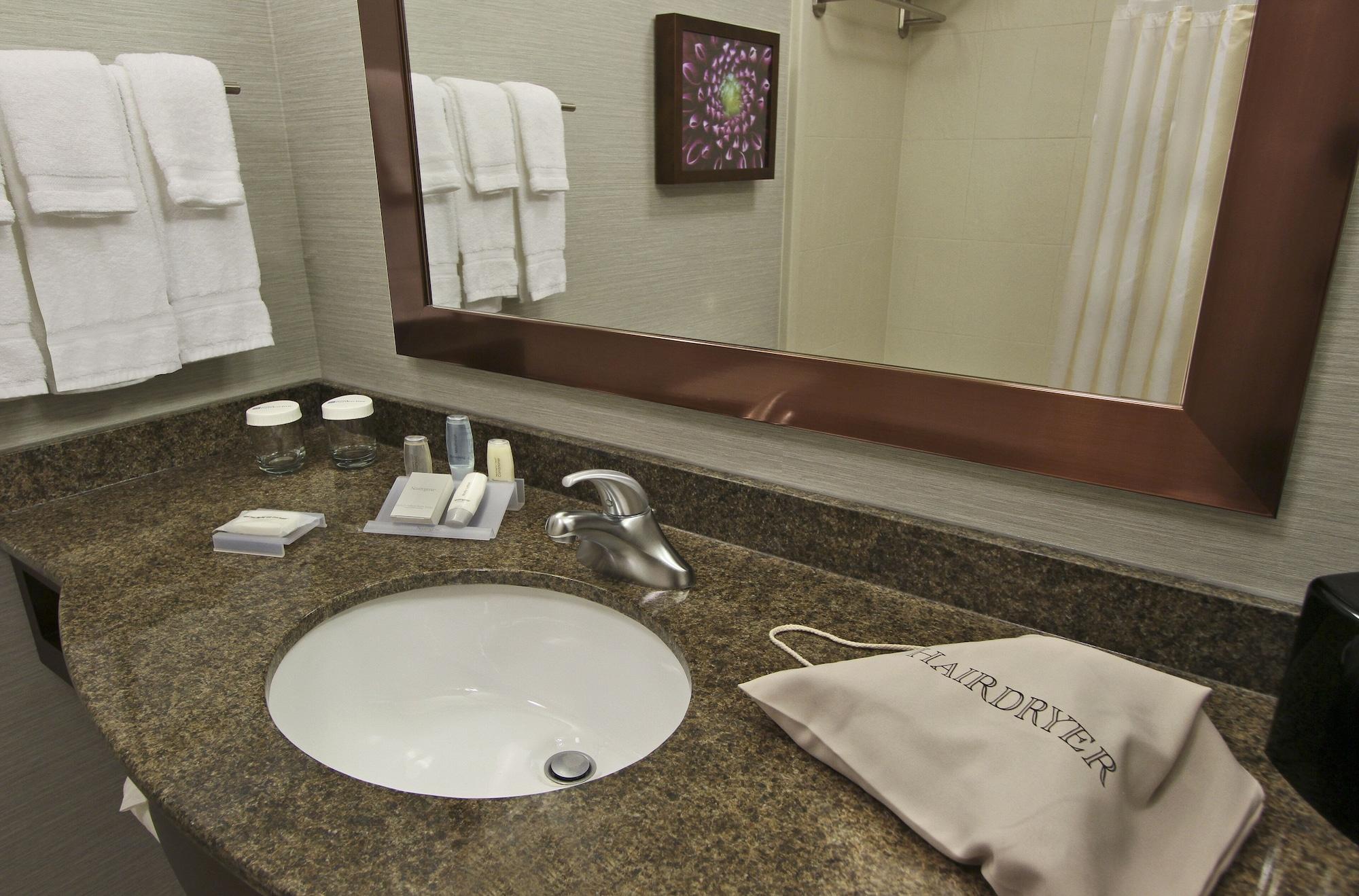 Hilton Garden Inn Covington/Mandeville Camera foto
