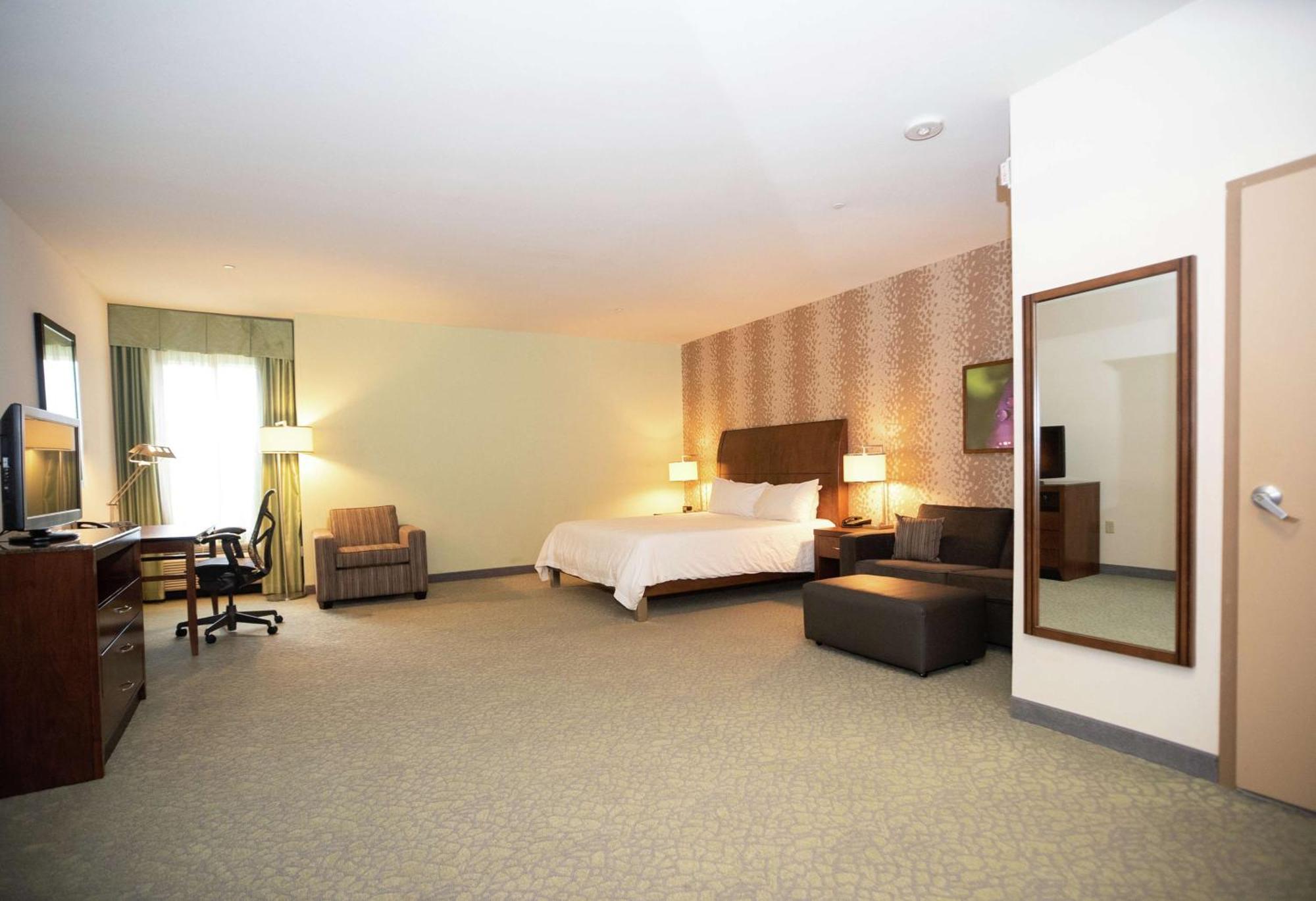Hilton Garden Inn Covington/Mandeville Esterno foto